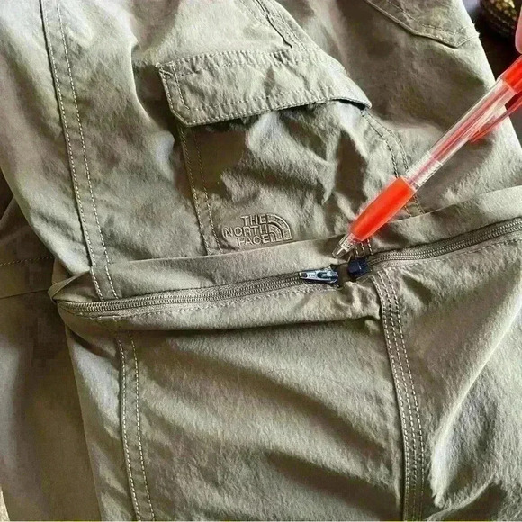 The North  Face Women Pants Cargo Convertible Stretch Outdoor - Picture 5 of 13